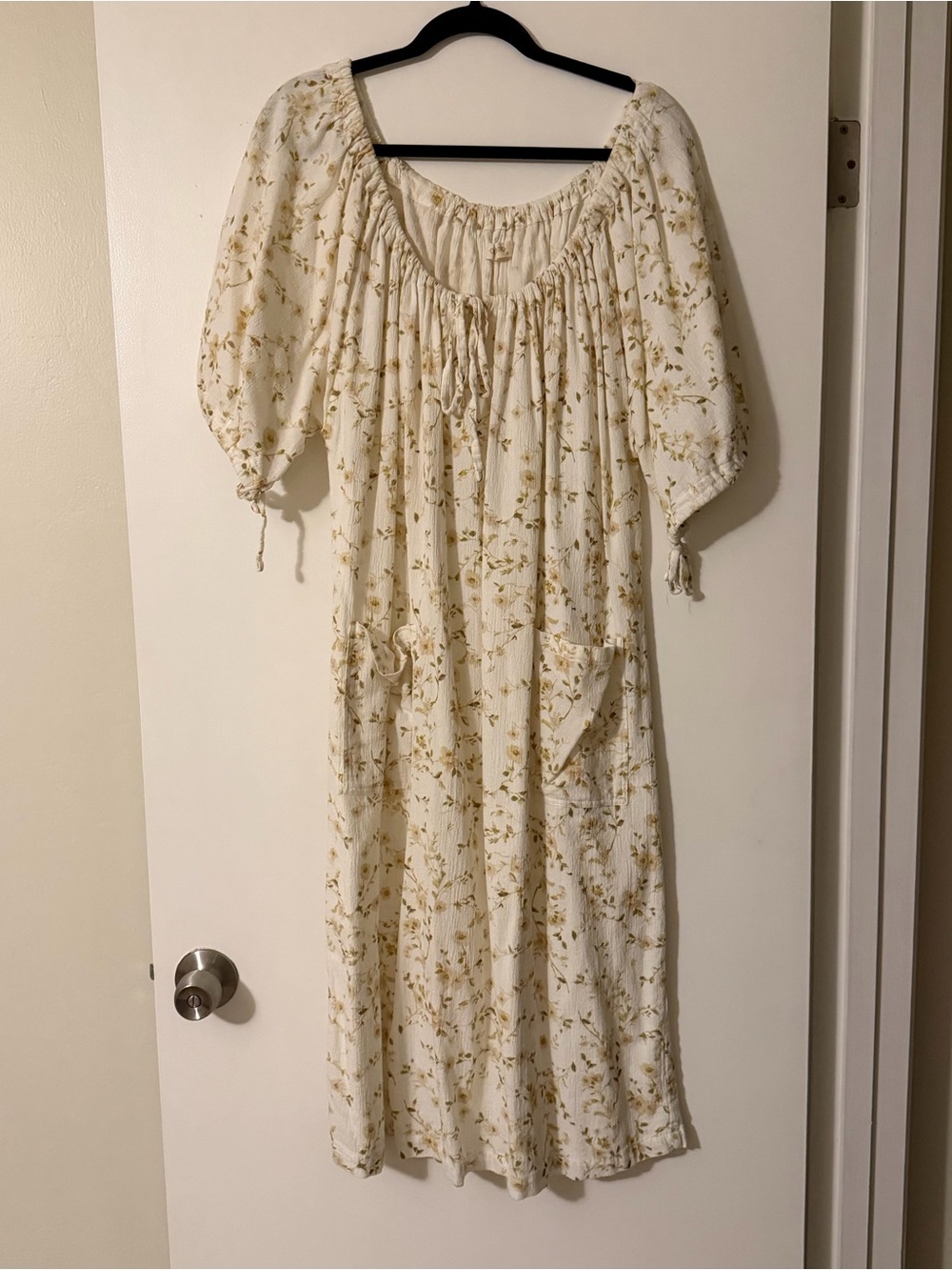 Oddbird limited edition Nasip floral cotton gauze dress